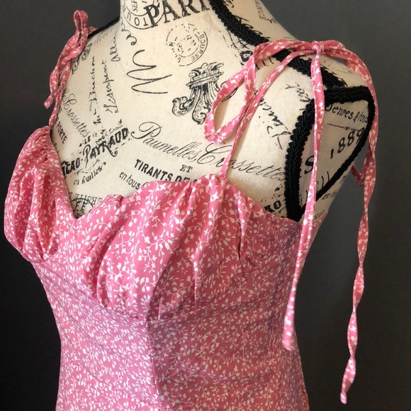 Adorable pink knotted tie strap dress size small - Picture 8 of 13